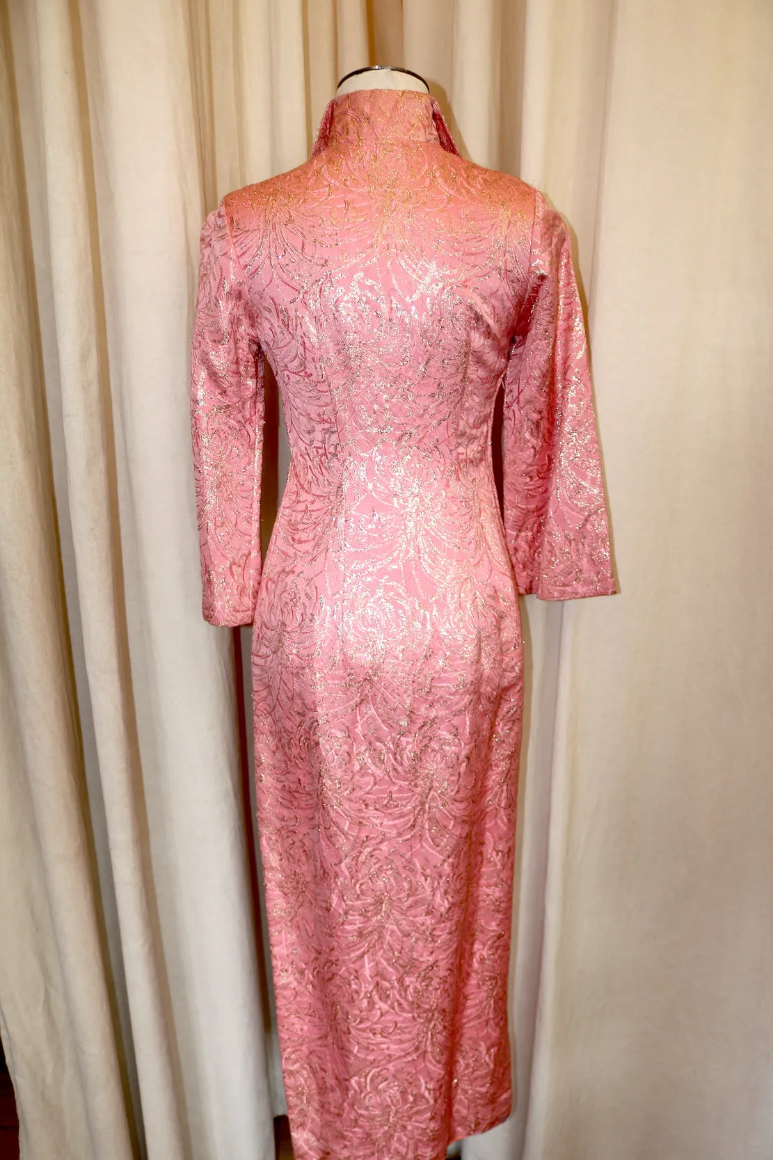 Vintage Pink   Metallic Gold Floral Cheongsam Dress